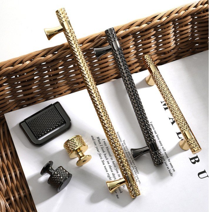 COMAT - Thế giới phụ kiện ngành mộc toàn quốc