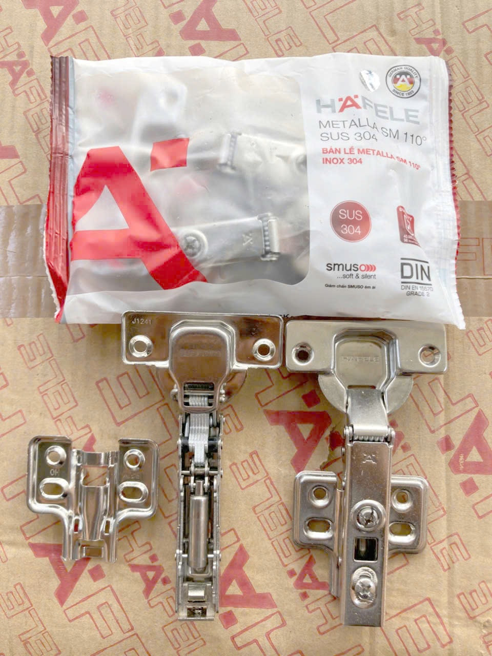 COMAT - Thế giới phụ kiện ngành mộc toàn quốc