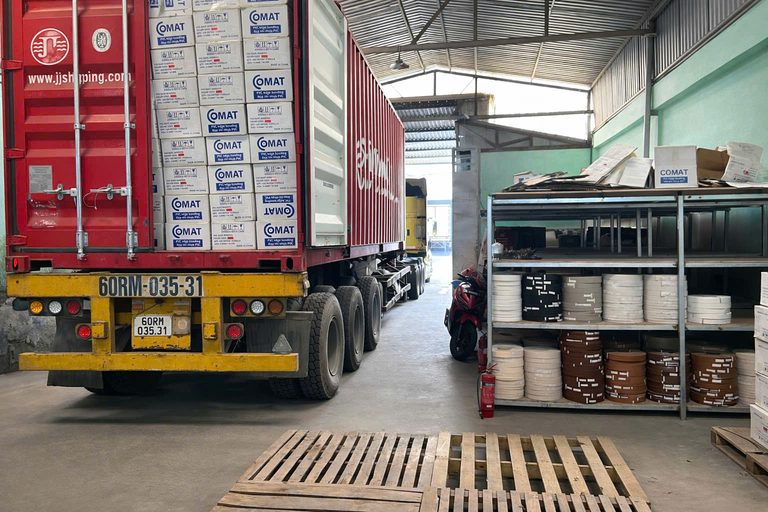 COMAT - Thế giới phụ kiện ngành mộc toàn quốc